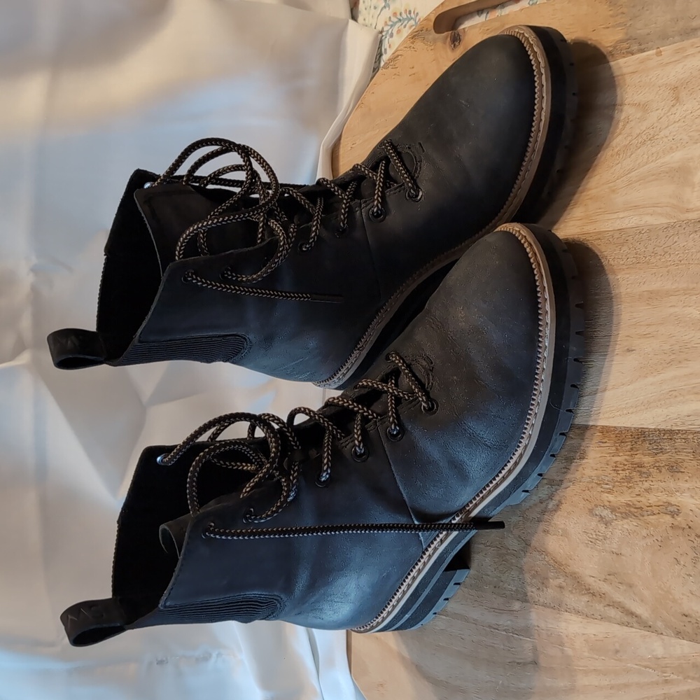 TOMS Lace-Up Boot